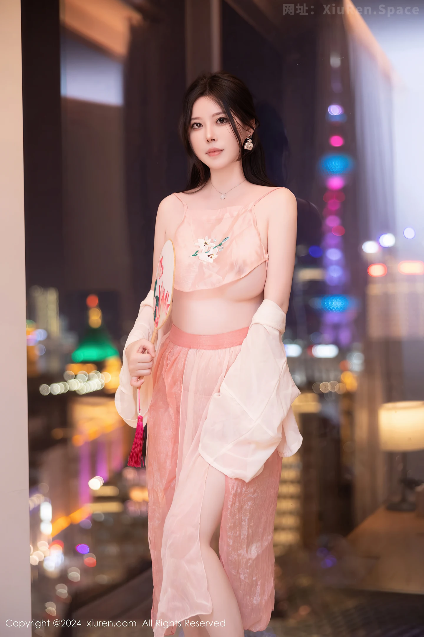 图片[3]-[XiuRen秀人网]VOL.8503 模特白茹雪私房性感粉色薄纱古装服饰秀丰腴身材撩人诱惑写真73P-秀人网官方网站